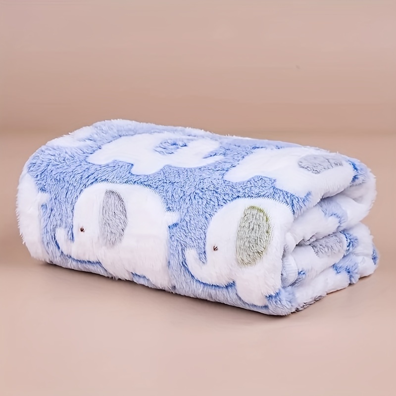 Soft and Cozy Cartoon Elephant - Christmas Throw Blanket บทวิจารณ์และราคา