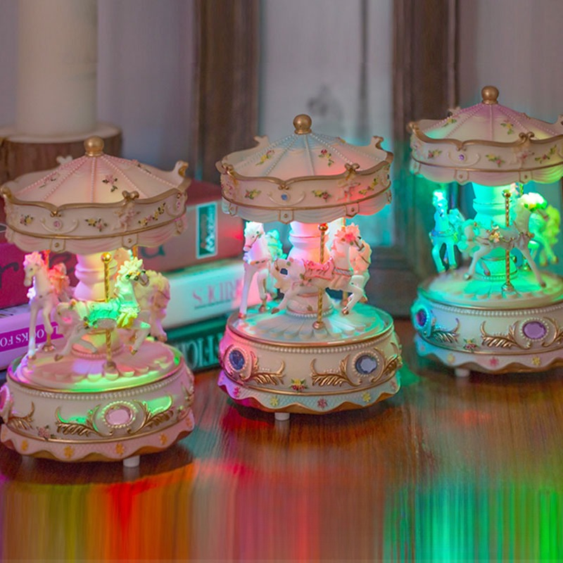 Handmade Resin Carousel Music  - Snow Globe Musical บทวิจารณ์และราคา